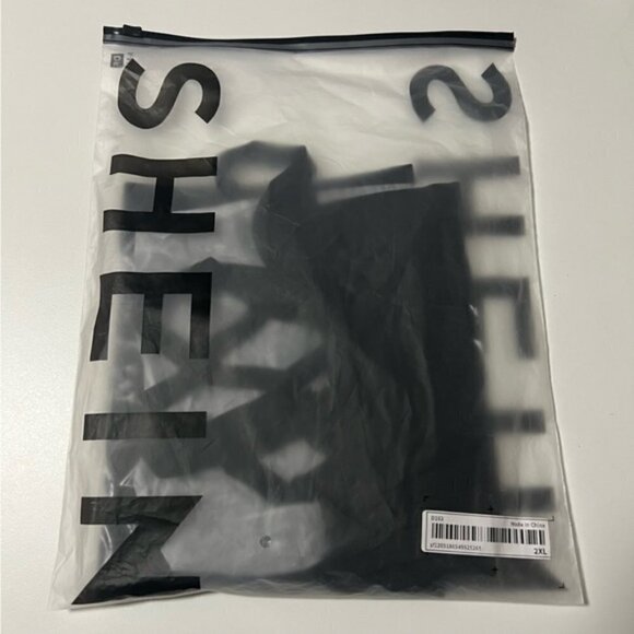 Romwe Women's Punk Plus Skull & Floral Print Cami Top - Black. Size: 2XL - Picture 3 of 9